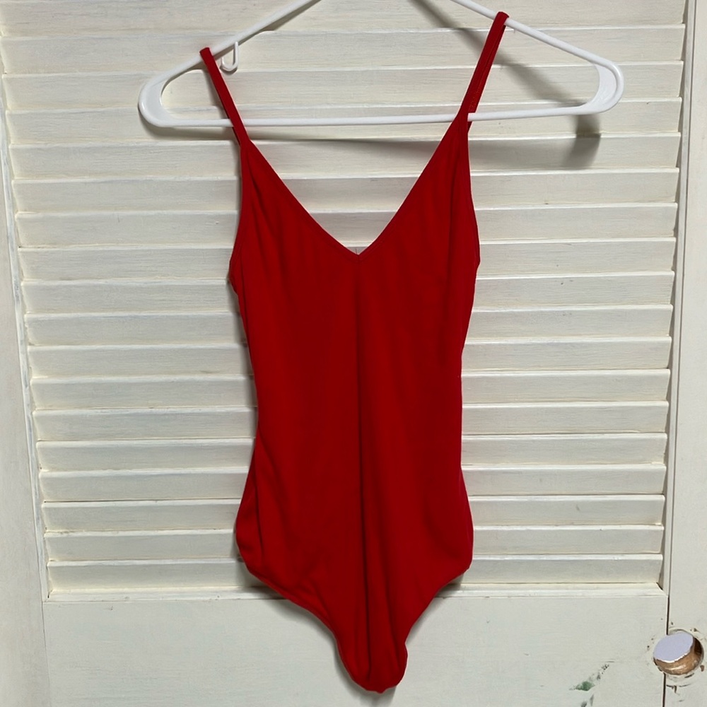 Aritzia bodysuit